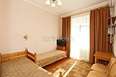  Комтана в 2х комнатной квартире в Орджоникидзе 