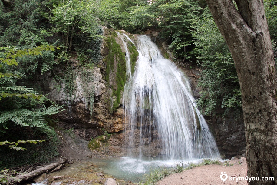 Водопад Джур-Джур (4 фото)