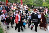 В Орджоникидзе отпраздновали 65-ю годовщину Деня Победы.